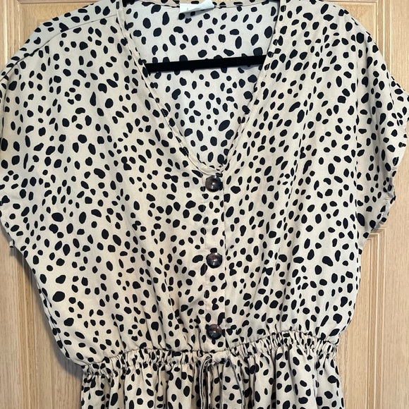 Free Kisses Black and White Polka Dot Top - Picture 4 of 8
